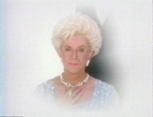 Au revoir, et merci, Jeanne Cooper...